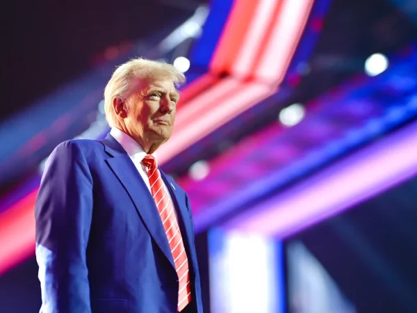 ¡Atención inmigrantes! Así cambiará el examen para ser ciudadano de EE. UU. con Donald Trump