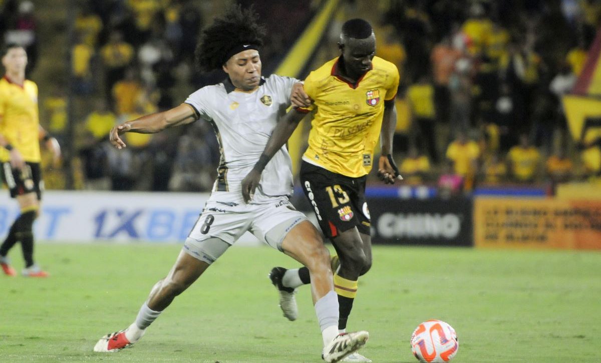 ¡Barcelona tropieza en casa! Aucas le saca un empate 1-1 en el Monumental