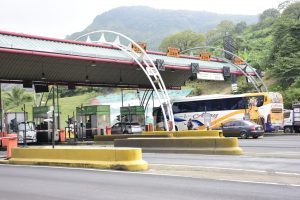 ¡Decisión Judicial! MTOP toma la delantera en conflicto por carretera en Manabí
