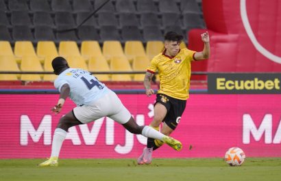 ¡Remontada épica! Católica vence 3-2 a Barcelona SC en el estadio Monumental