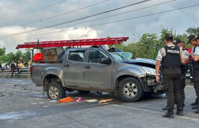 ¿Cómo fue el accidente en la vía Pedernales-El Carmen, provincia de Manabí, que cobró la vida de tres hermanos