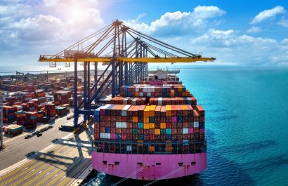 ¿Cuáles son las dos nuevas zonas francas con las que cuenta Ecuador y cuáles son los beneficios para la economía nacional?