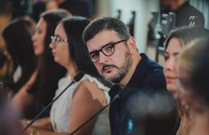 ¿Otra vez Alcalde de Guayaquil obligado a disculparse con asambleísta por niña vaga