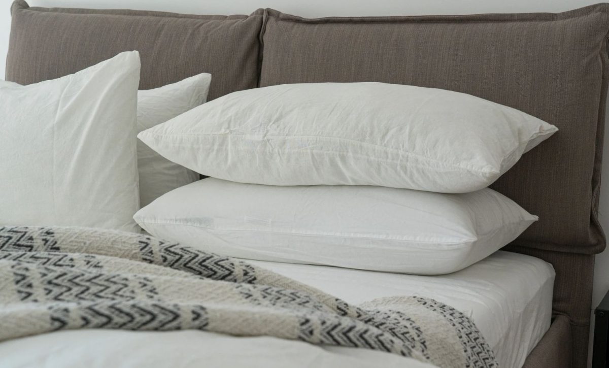 ¿Qué peligros esconden las almohadas usadas por años?
