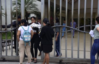 ¿Sin comida en el hospital Usuarios del Verdi Cevallos de Portoviejo denuncian suspensión del servicio de alimentos
